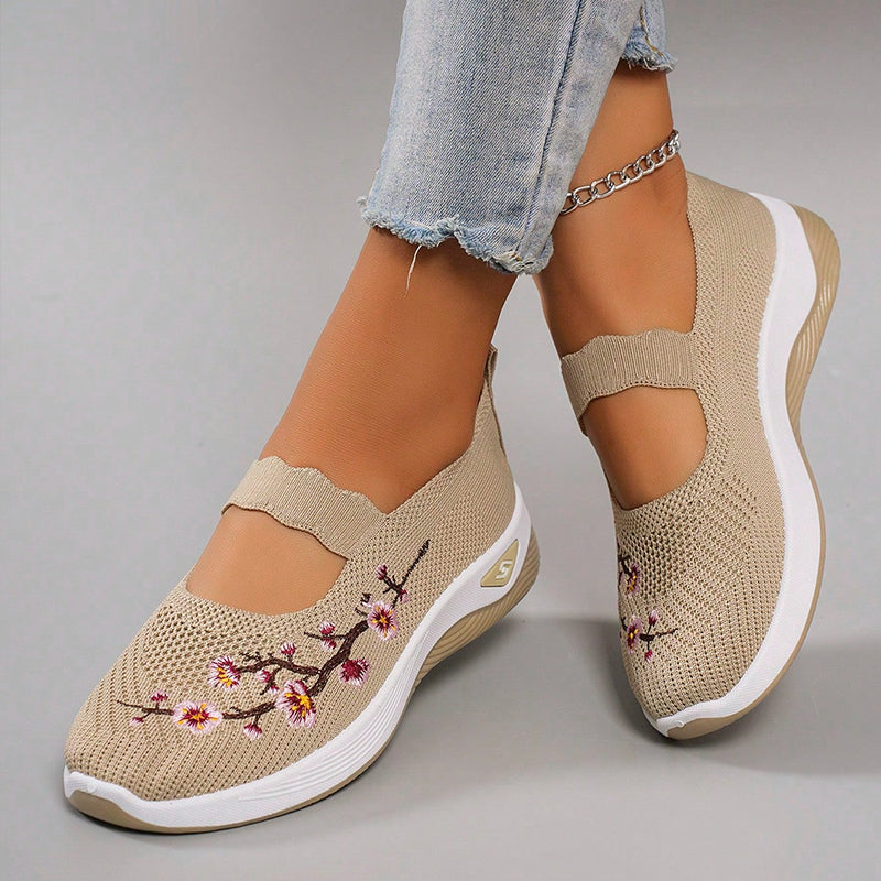 🔥Last Day Promotion 80% OFF - Women's Casual Breathable Slip On Orthopaedic Walking Shoes