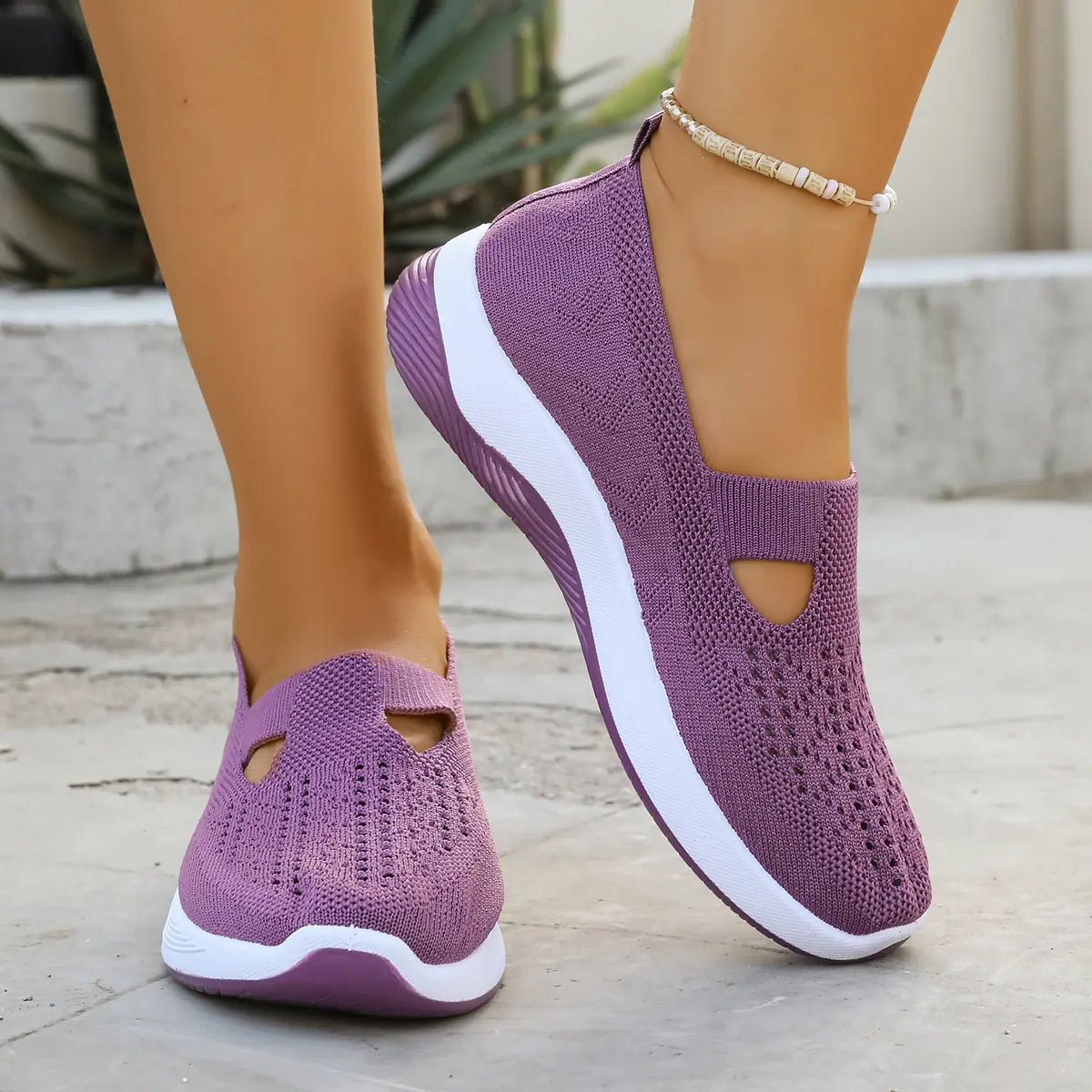 🔥 Breathable Slip-On Comfort Shoes for Women – Lightweight & Easy to Wear 👟