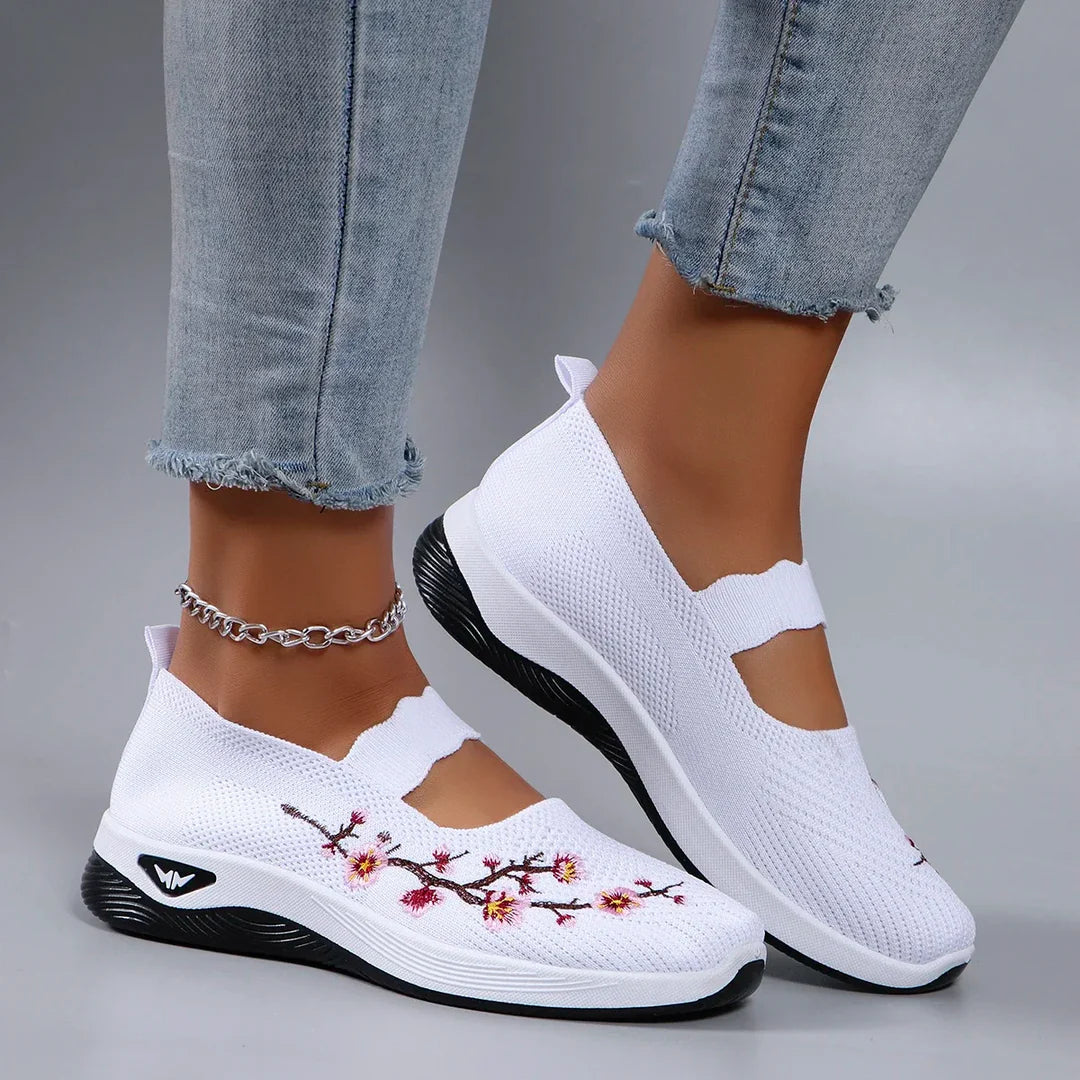🔥Last Day Promotion 80% OFF - Women's Casual Breathable Slip On Orthopaedic Walking Shoes